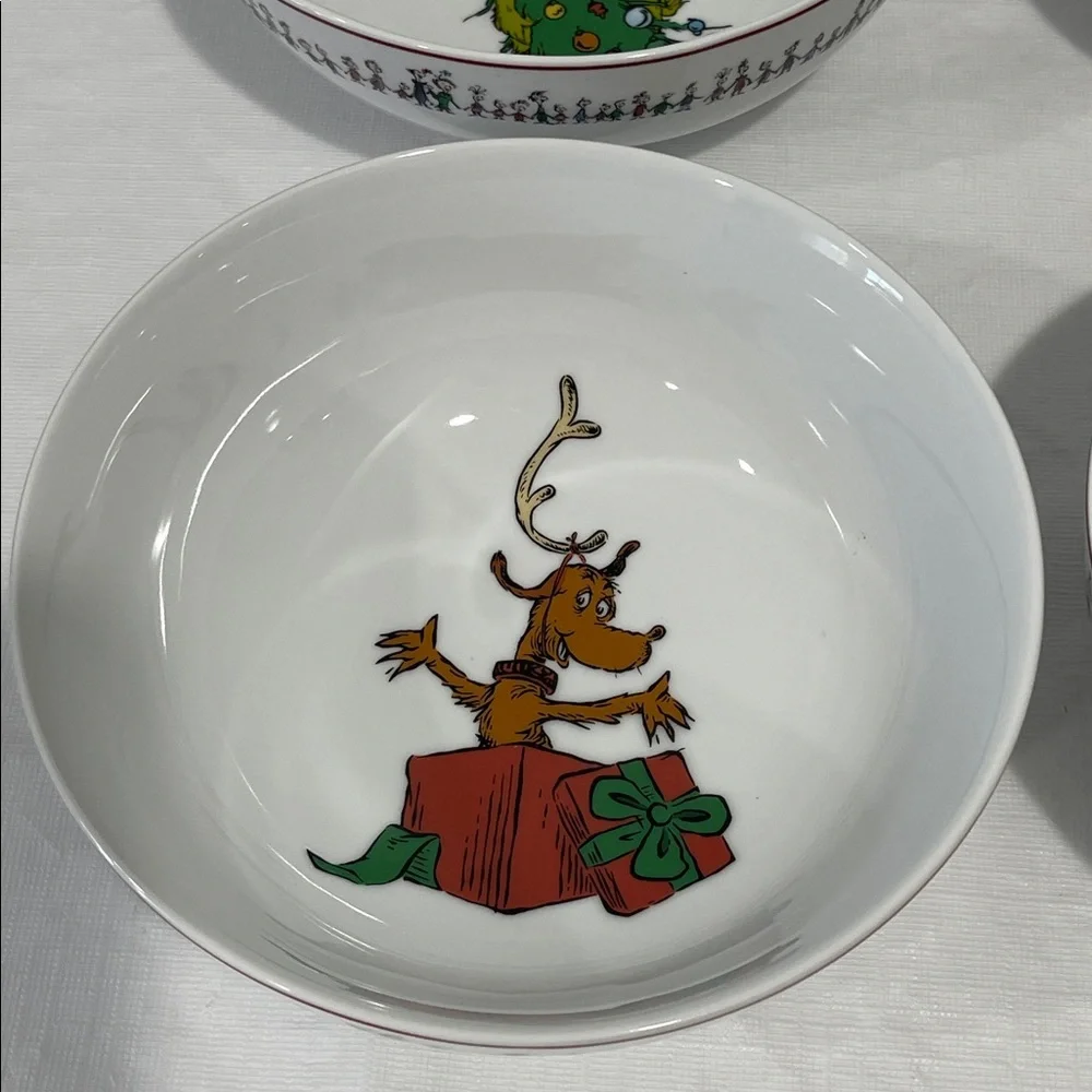 Williams Sonoma Dr. Seuss The Grinch Christmas Porcelain Cereal Bowls Set of 4